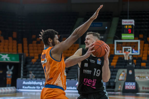 节与战术应 节与战术应